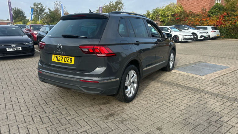Volkswagen Tiguan 1.5 TSI Life 5dr Petrol Estate